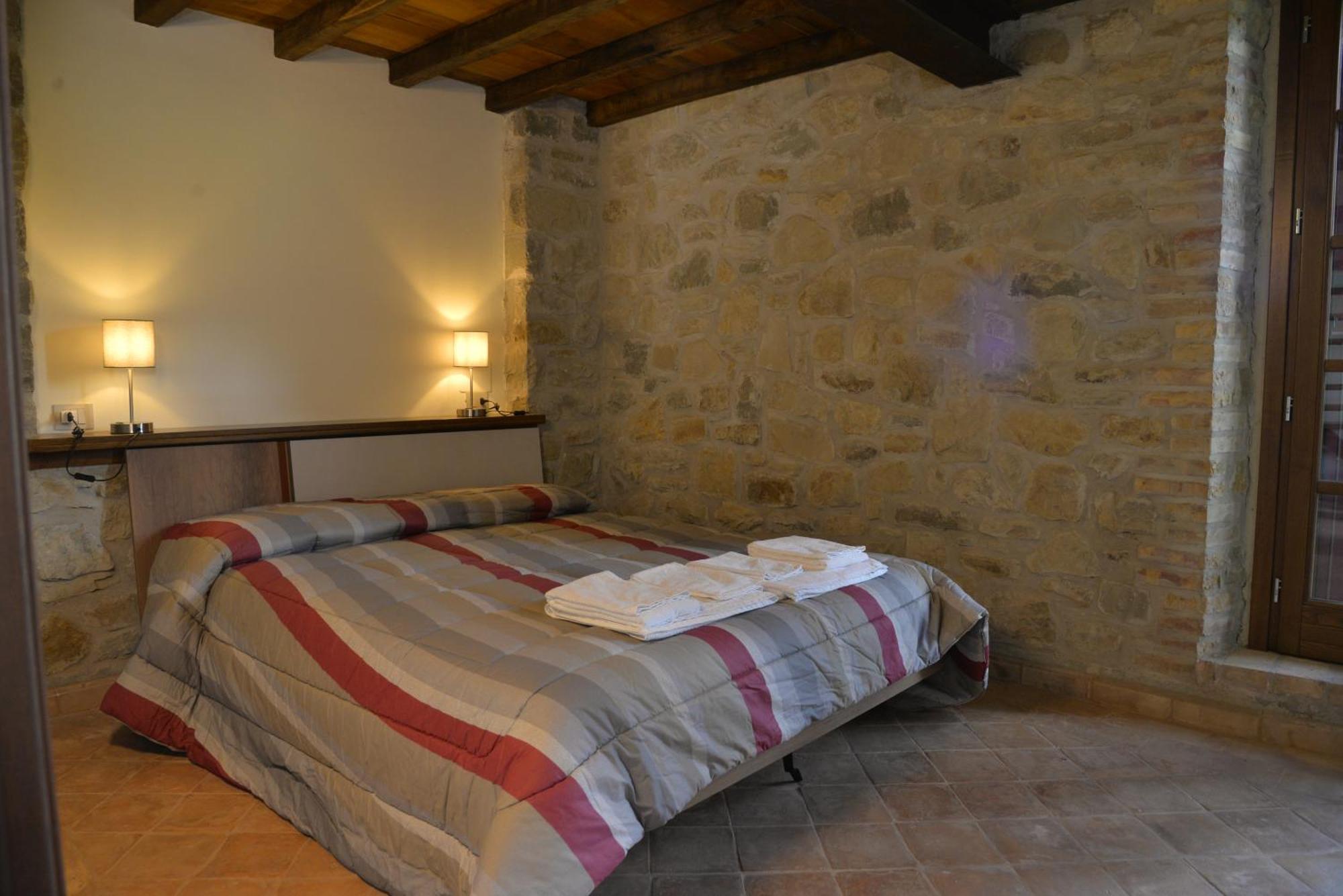Agriturismo Campo Del Pillo Pietradura エクステリア 写真